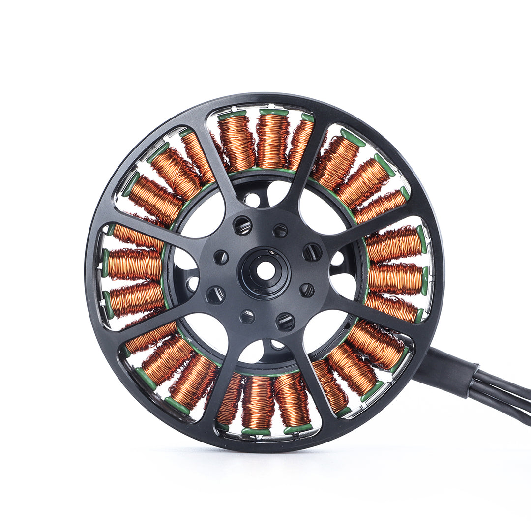 محرك 7005 EEE بدون فرشاة 